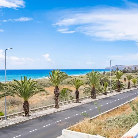 Casa Pedras Pretas - By Wehost Porto Santo