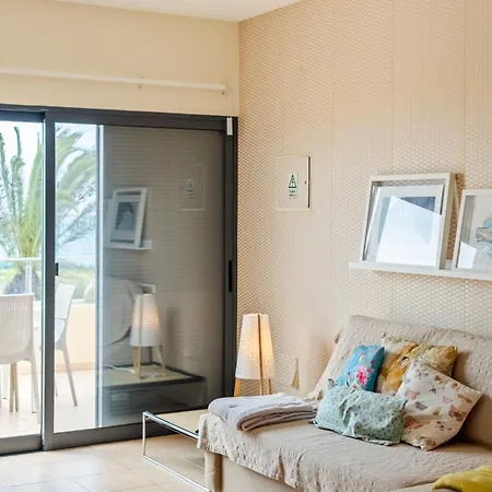 Casa Pedras Pretas - By Wehost *