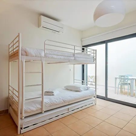 Casa Pedras Pretas - By Wehost * Porto Santo