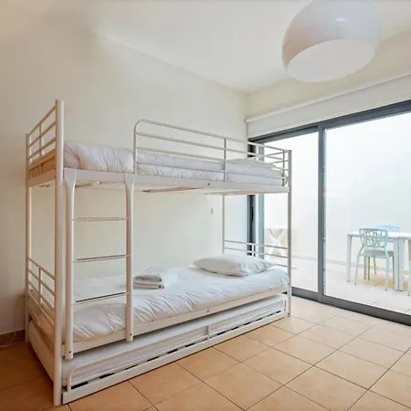 Casa Pedras Pretas - By Wehost