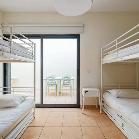 Casa Pedras Pretas - By Wehost *