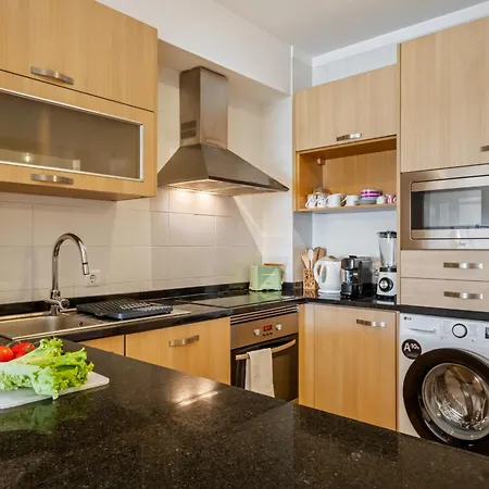 Casa Pedras Pretas - By Wehost * Pontinhas