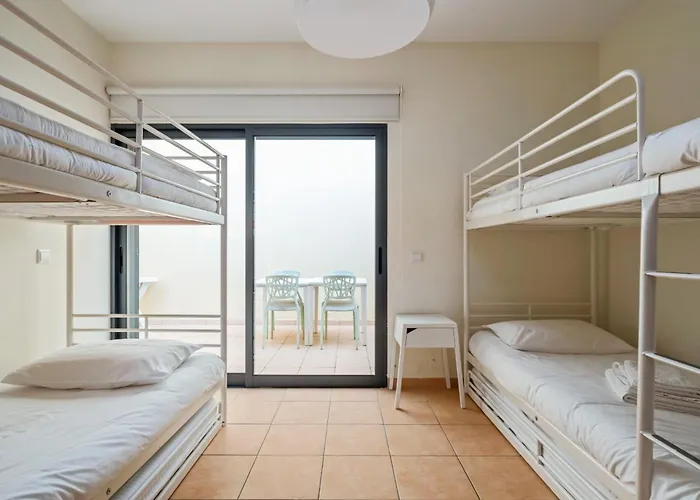 Casa Pedras Pretas - By Wehost *