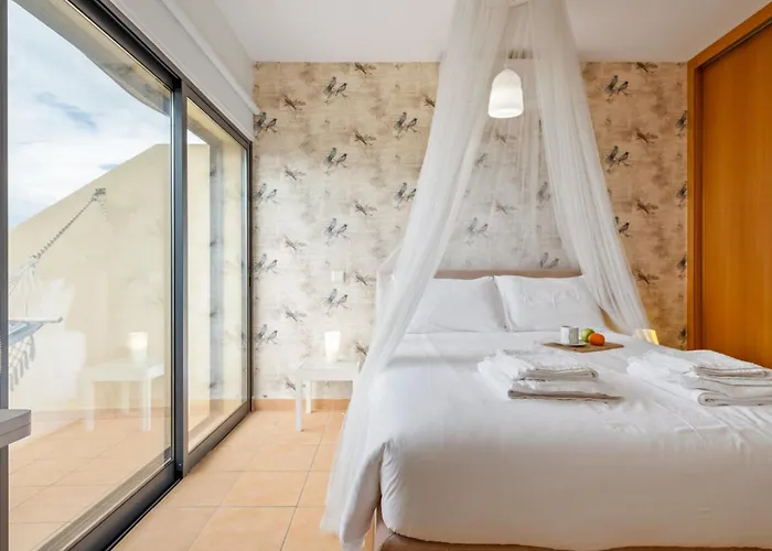 Casa Pedras Pretas - By Wehost